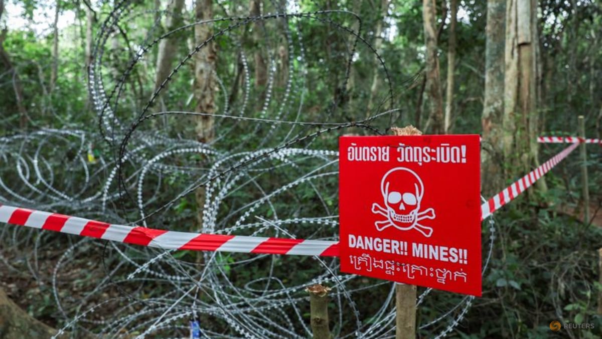 Thai-Cambodian border truce 'very fragile', but major violence unlikely